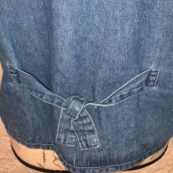 🦋Vintage Denim Crochet Boho Hippie Vest - Picture 7 of 8